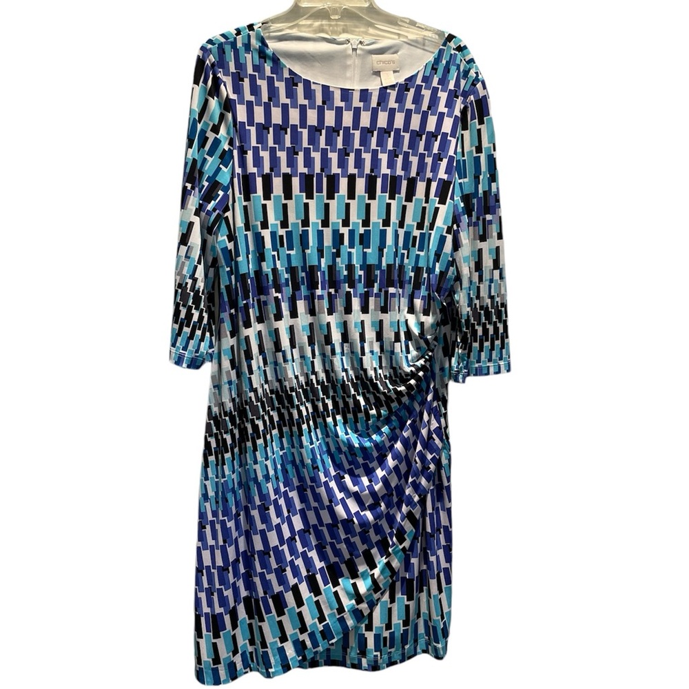 Chico’s three quarter sleeve lined dress, side rouching
